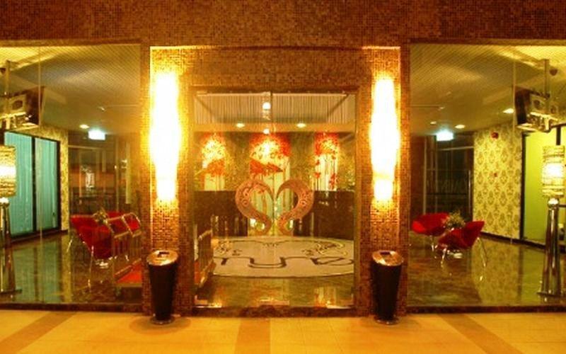 Celyn City Hotel Kota Kinabalu Extérieur photo