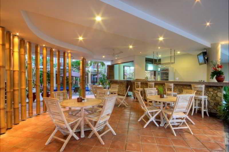 Celyn City Hotel Kota Kinabalu Extérieur photo
